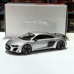 1:18 AUDI R8 Coupe V10 Silver 2021 - KengFai