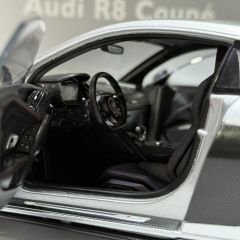 1:18 AUDI R8 Coupe V10 Silver 2021 - KengFai
