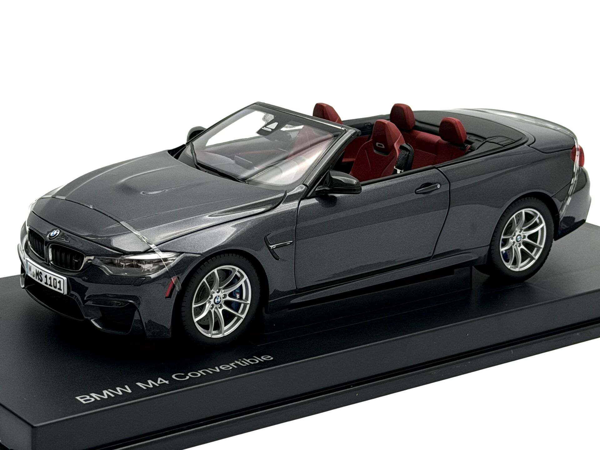 1:18 BMW M4 F83 Convertible 2014 Mineral Grey - Paragon