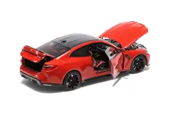 1:18 BMW M4 G82 Red Metallic 2024 - Minichamps