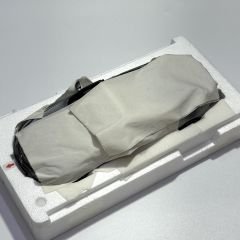 1:18 BMW M6 Convertible E64 2006 Silver - Kyosho