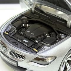 1:18 BMW M6 Convertible E64 2006 Silver - Kyosho