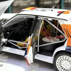 1:18 Lancia Delta HF Evo2 Repsol Rally Acropolis 1993 - Kyosho