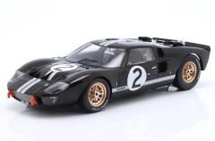 1:18 Ford GT40 Mk2 1966 Le Mans Winner B.McLaren - Spark