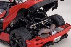 1:18 Koenigsegg Agera RS Chili Red / Carbon 79022 - Autoart