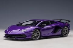 1:18 Lamborghini Aventador SVJ Viola Pasifae 79179 - Autoart