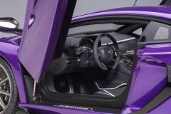 1:18 Lamborghini Aventador SVJ Viola Pasifae 79179 - Autoart