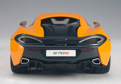 1:18 McLaren 570S McLaren Orange 2015 76044 - Autoart