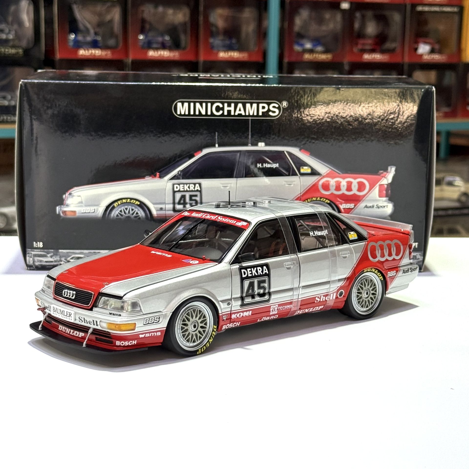 1:18 AUDI V8 Quattro #45 DTM 1993 Team SMS Haupt - Minichamps