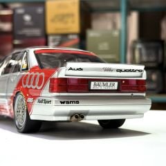 1:18 AUDI V8 Quattro #45 DTM 1993 Team SMS Haupt - Minichamps