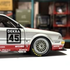 1:18 AUDI V8 Quattro #45 DTM 1993 Team SMS Haupt - Minichamps
