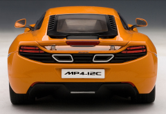 1:18 McLaren MP4-12C Orange Metallic 2011 76006 - Autoart Signature