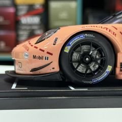1:18 Porsche 911 GT3 RSR #92 Le Mans 2018 Class Winner - IXO