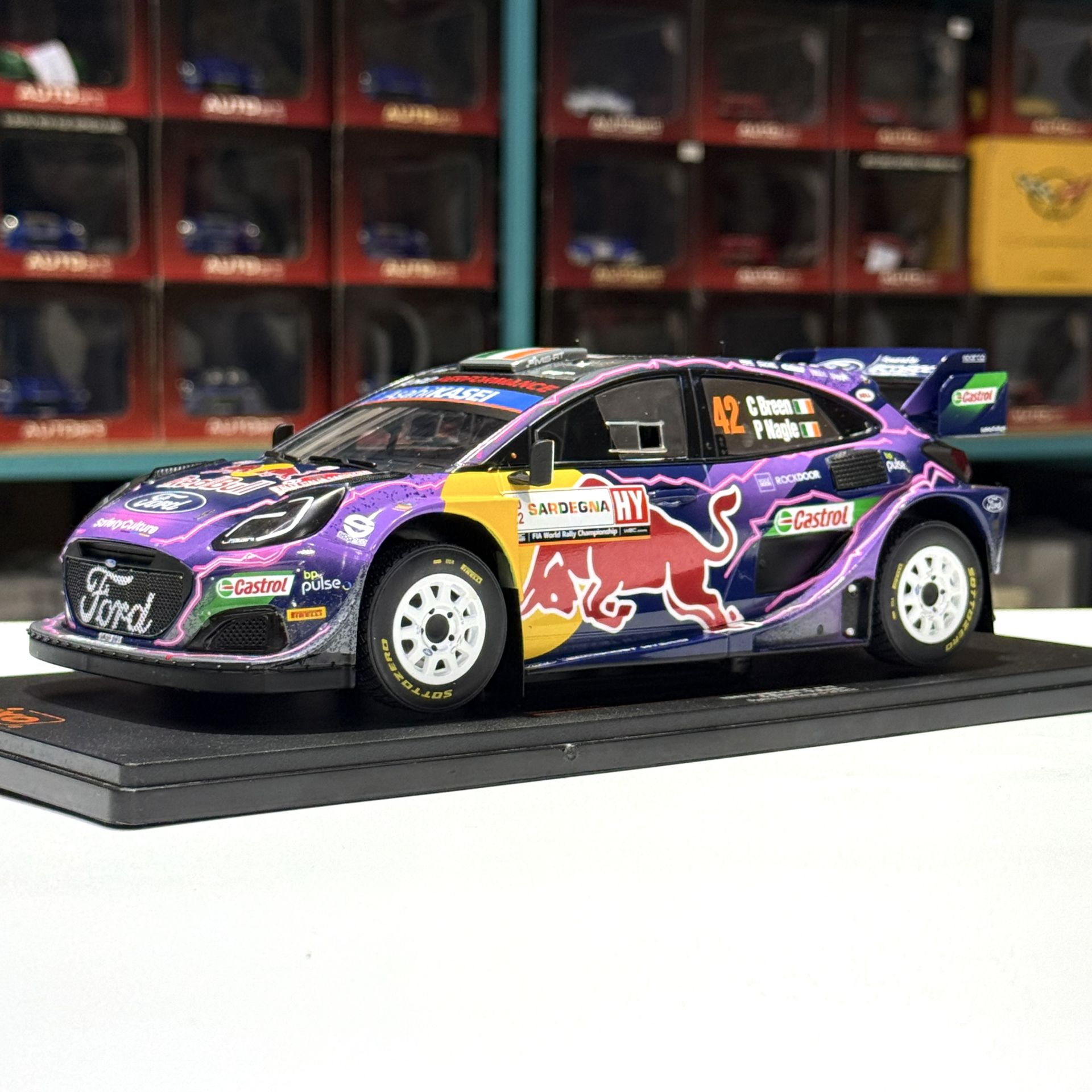1:18 Ford Puma Rally Sardegna #42 - IXO