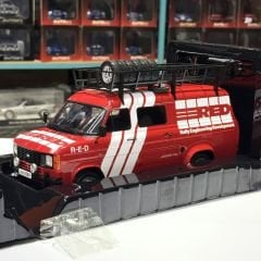 1:18 Ford Transit Mk2 1985 Rally Assistance - IXO