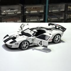 1:18 Ford GT LM Race Car Spec II Gran Turismo - Autoart Millennium