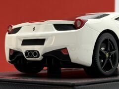 1:18 Ferrari 458 Italia 2009 Avus White 12 pcs. - BBR