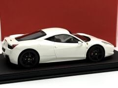 1:18 Ferrari 458 Italia 2009 Avus White 12 pcs. - BBR
