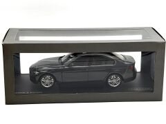 1:18 BMW 335i F30 Mineral Grey 2012 - Paragon