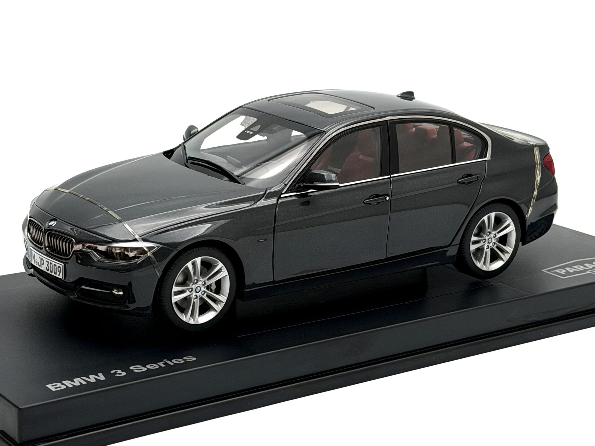 1:18 BMW 335i F30 Mineral Grey 2012 - Paragon