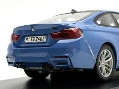 1:18 BMW M4 F82 Coupe Yas Marina Blue 2014 - Paragon