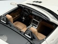 1:18 Mercedes-Benz SLS 6.3 AMG Roadster C197 Met White - Norev HQ
