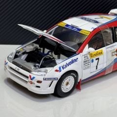 1:18 Ford Focus WRC Monte Carlo Rally 1999 Colin McRae - Autoart