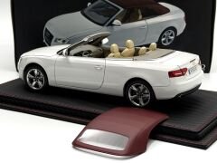 1:18 AUDI A5 Cabriolet 2009 White - Norev HQ