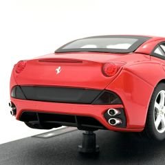 1:18 Ferrari New California Spider 2009 Red - Hot Wheels Elite