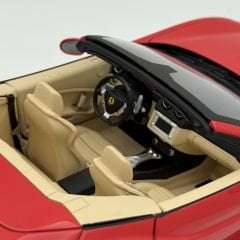 1:18 Ferrari New California Spider 2009 Red - Hot Wheels Elite