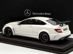 1:18 Mercedes-Benz C63 AMG Black Series Polar White - GT Spirit Dealer