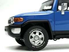 1:18 Toyota FJ Cruiser 2007 Blue 78855 - Autoart Millennium