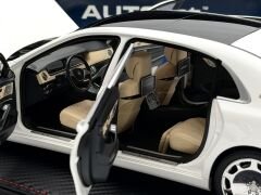 1:18 Mercedes-Maybach S Class S600 SWB White 76291 - Autoart