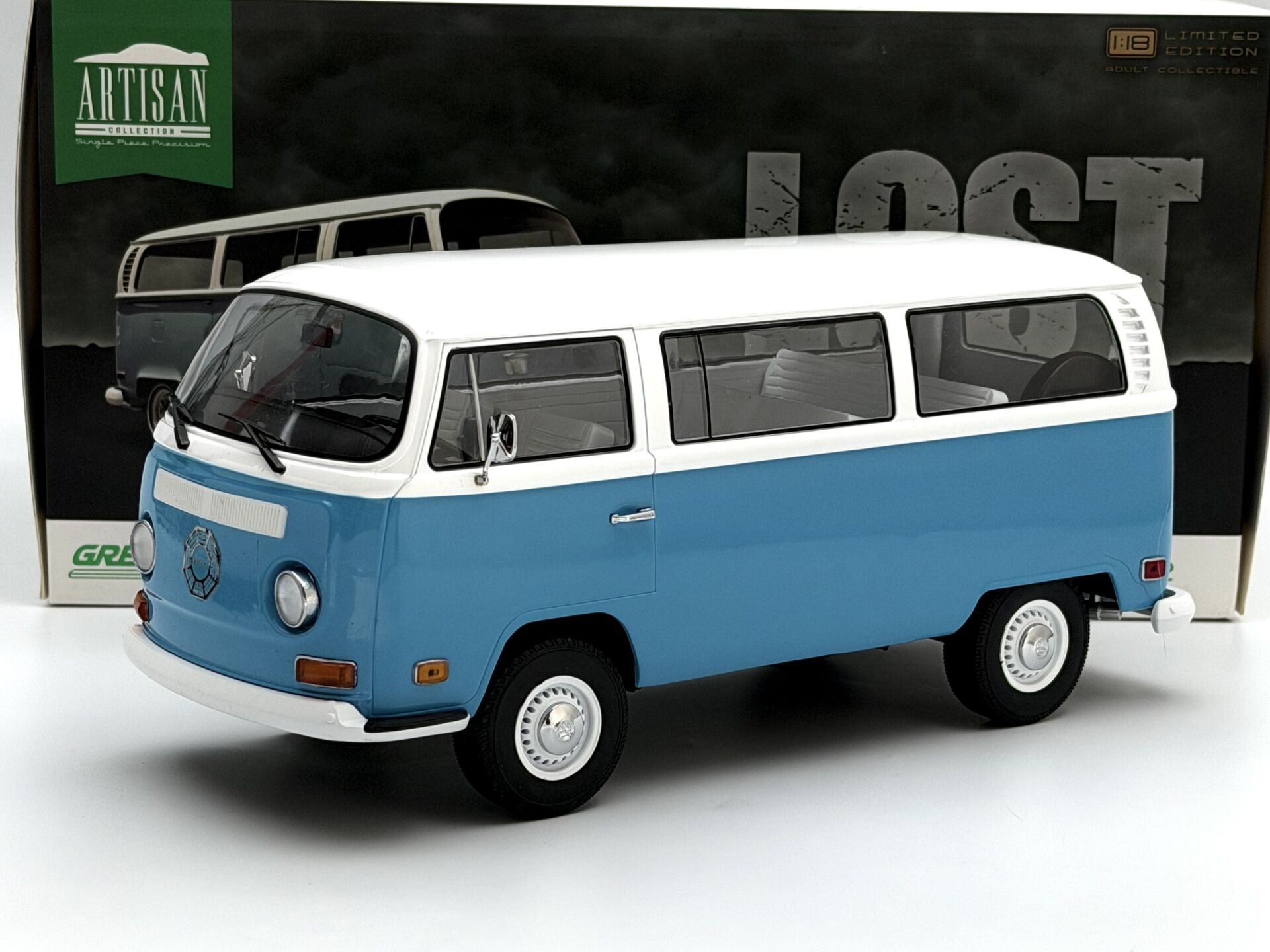 1:18 Volkswagen T2 Bus Dharma LOST TV Serie 2004  - Greenlight
