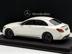 1:18 Mercedes-Benz C63 S AMG Diamond White - GT Spirit Dealer