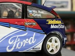 1:18 Ford Focus RS WRC 2002 Monte Carlo McRae / Grist - Autoart