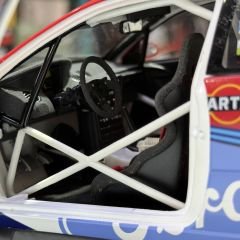 1:18 Ford Focus RS WRC 2002 Monte Carlo McRae / Grist - Autoart
