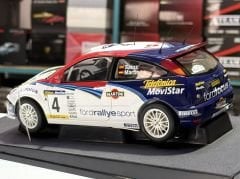 1:18 Ford Focus RS WRC 2002 Rally Catalunya SAINZ #4 -Autoart