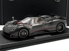 1:18 Pagani Zonda F 2005 Gloss Carbon Black - BBR & Almost Real