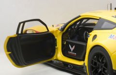1:18 Chevrolet Corvette C7-R Daytona Winner 2015 81505 - Autoart
