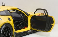 1:18 Chevrolet Corvette C7-R Daytona Winner 2015 81505 - Autoart