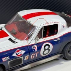 1:18 Corvette Sting Ray Finish Line 1967 Sebring Winner - Exoto