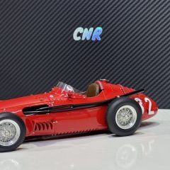 1:18 Maserati F1 250F Fangio 1957 Monaco GP World Champion - CMC