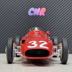 1:18 Maserati F1 250F Fangio 1957 Monaco GP World Champion - CMC