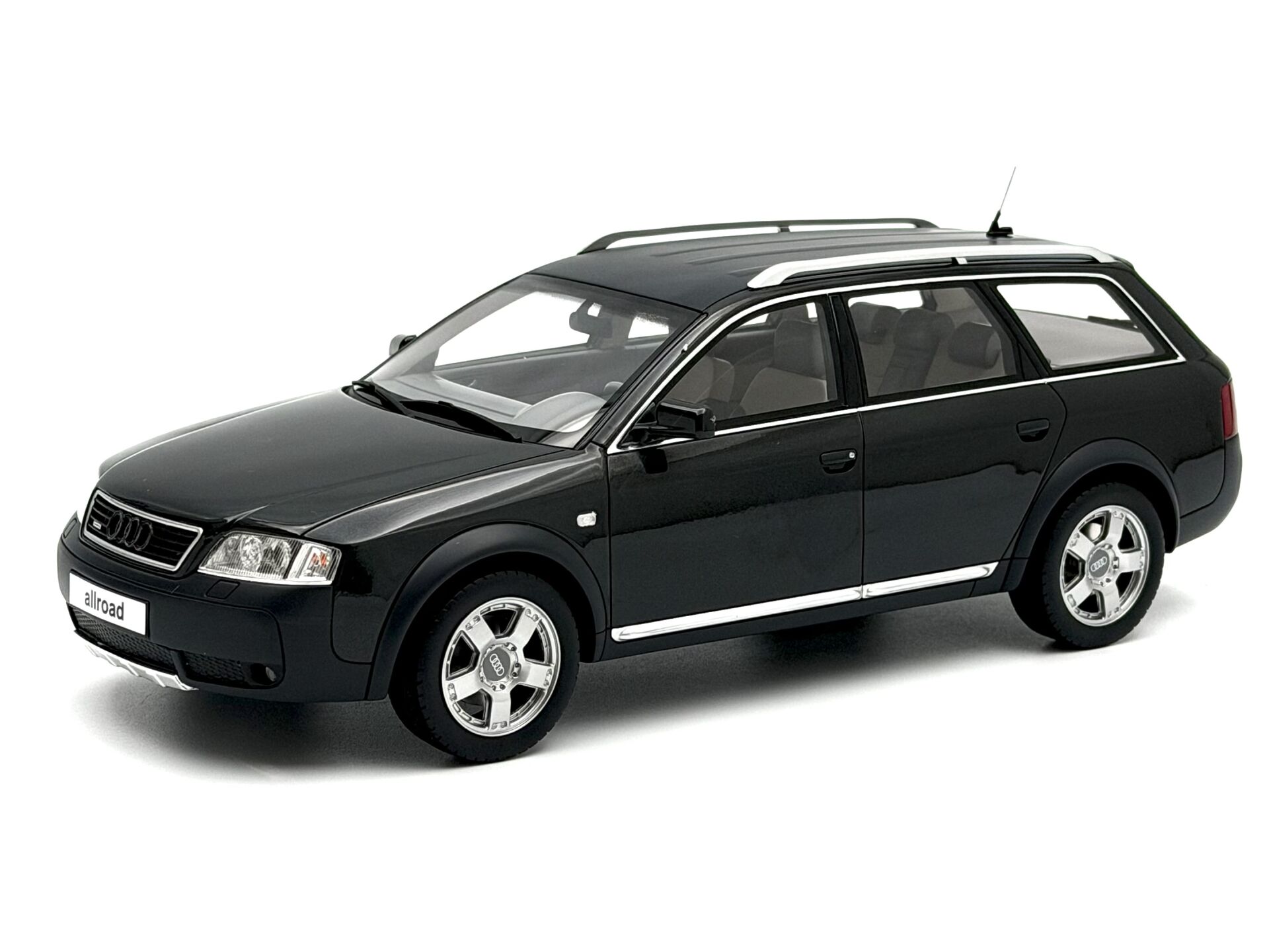 1:18 AUDI A6 C6 Allroad 2000 Brilliant Black OT1189 - OTTO
