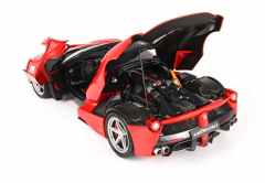 1:18 Ferrari LaFerrari Aperta Rosso Corsa Diecast - BBR MODEL