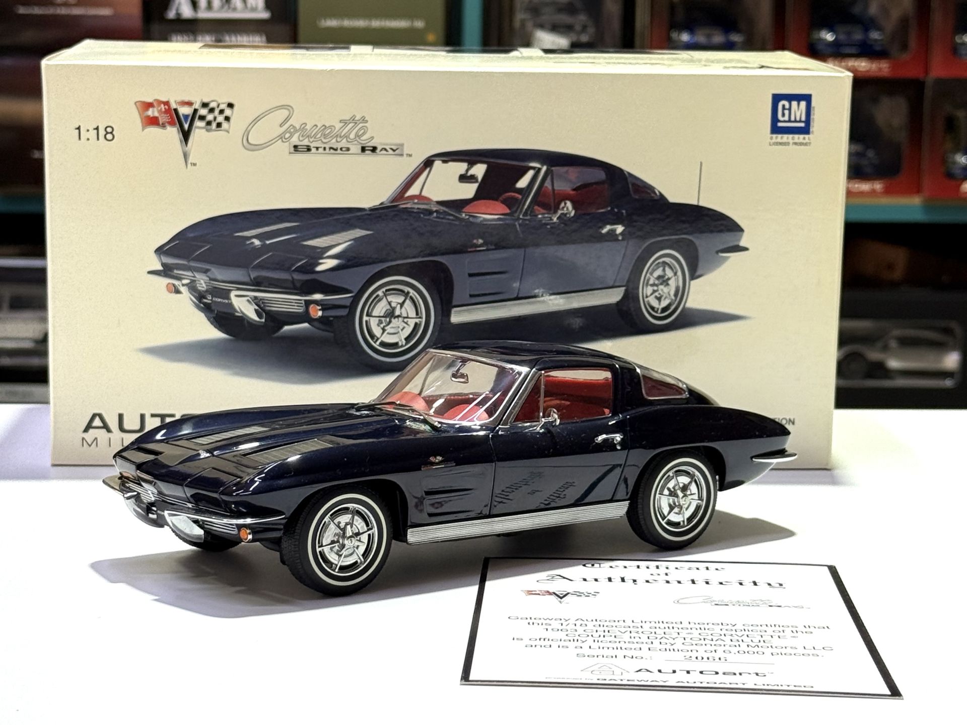 1:18 Checrolet Corvette C2 Sting Ray Daytona Blue 1963 - Autoart