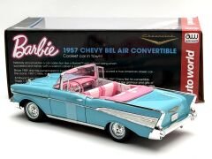1:18 Chevrolet Bel Air Convertible 1957 Barbie - Auto World