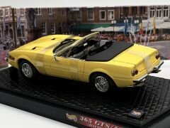 1:18 Ferrari 365 GTS/4 Daytona Yellow 1968 - Hot Wheels