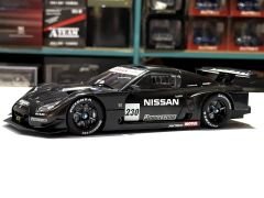 1:18 Nissan GT-R Test Car Super GT 2008 Carbon Black - Autoart  Signature